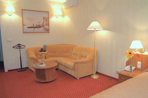 Junior Suite (1), Brighton Hotel in Moscow, Russia