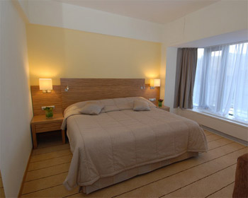 Deluxe Room at the Crowne Plaza Moscow World Trade Centre Hotel in Russia