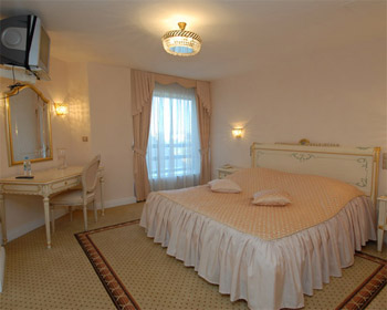 Presidential Suite at the Crowne Plaza Moscow World Trade Centre Hotel in Russia