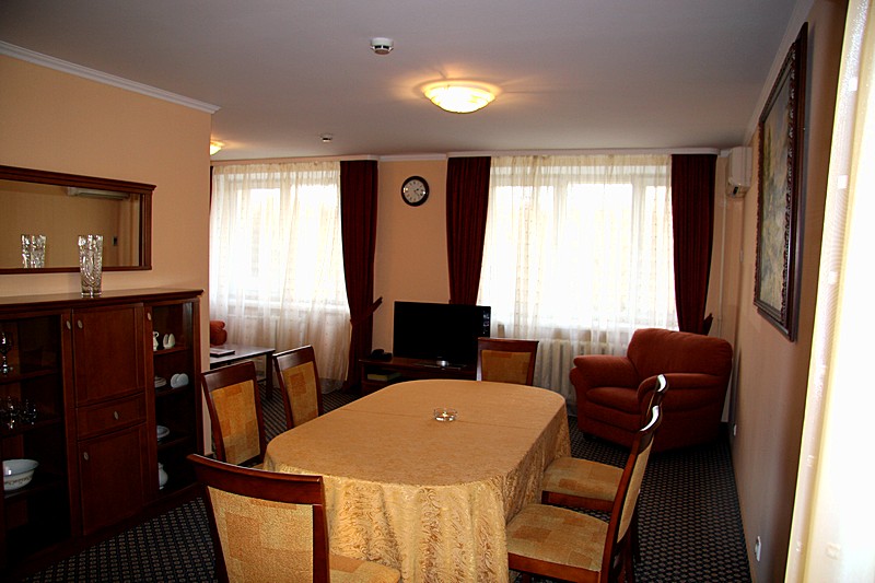 Two-Room Suite at the Ast-Hof Hotel