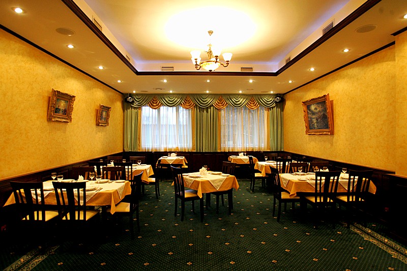 Restaurant at The AST-Hof Hotel