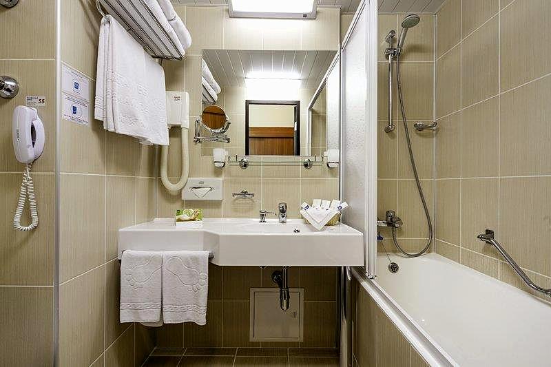 Bathroom at Deluxe Twin Room at Best Western Vega Hotel in Moscow, Russia