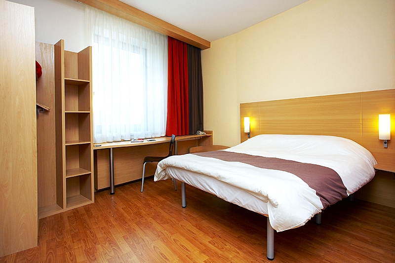 Superior Double Room at Ibis Moscow Paveletskaya Hotel in Moscow, Russia
