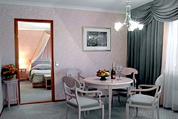 Newlywed Suite at Moscow Country Club in Moscow