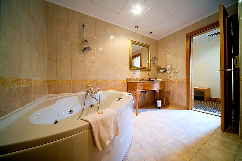 Bath Room in Deluxe Suite at Milan Hotel in Moscow, Russia