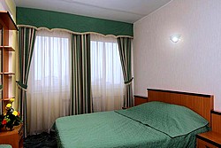 Suite at Molodyozhny Hotel in Moscow