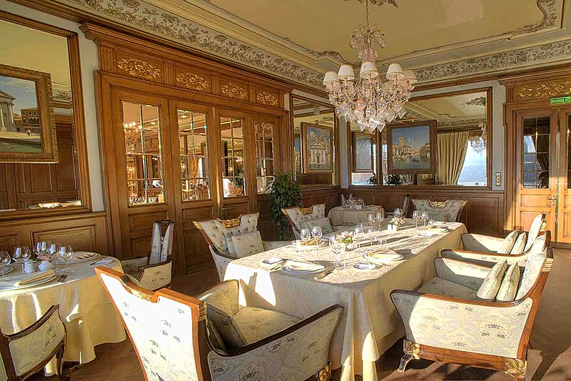 VIP Hall in Piazza Rossa Restaurant at National Hotel in Moscow, Russia