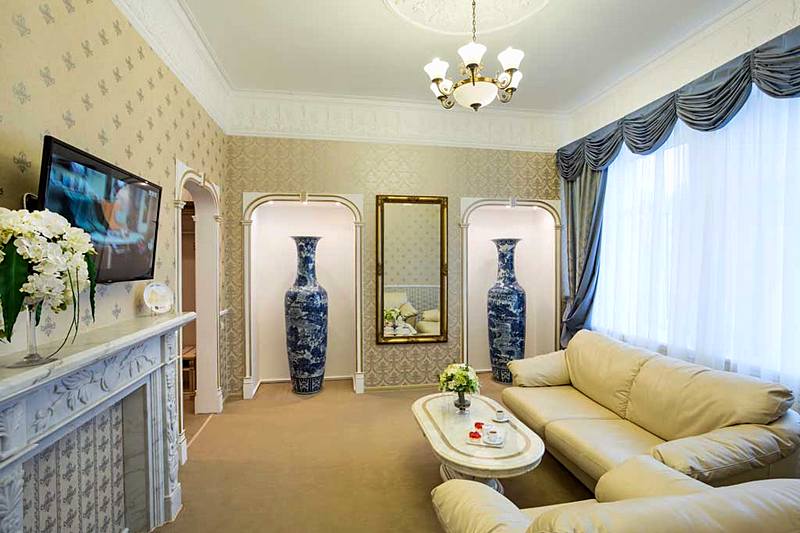 De Luxe Suite at Peking Hotel in Moscow, Russia