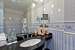 Deluxe Room Bath at Radisson Royal Hotel in Moscow, Russia