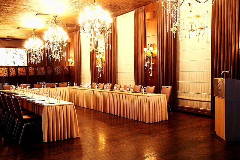 Yakor Ballroom at Sheraton Palace Hotel in Moscow, Russia