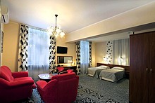 Studio Suite w/Twin Beds at the Zolotoy Kolos Hotel in Moscow