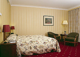 Deluxe Double Room at the Marriott Royal Aurora Hotel in Moscow, Russia