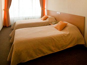 Standard Twin Room at the Okhotnik Hotel in Moscow, Russia