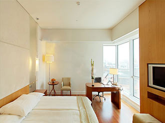 Swiss Business Executive Club Double Room at the Swissotel Krasnye Holmy in Moscow, Russia
